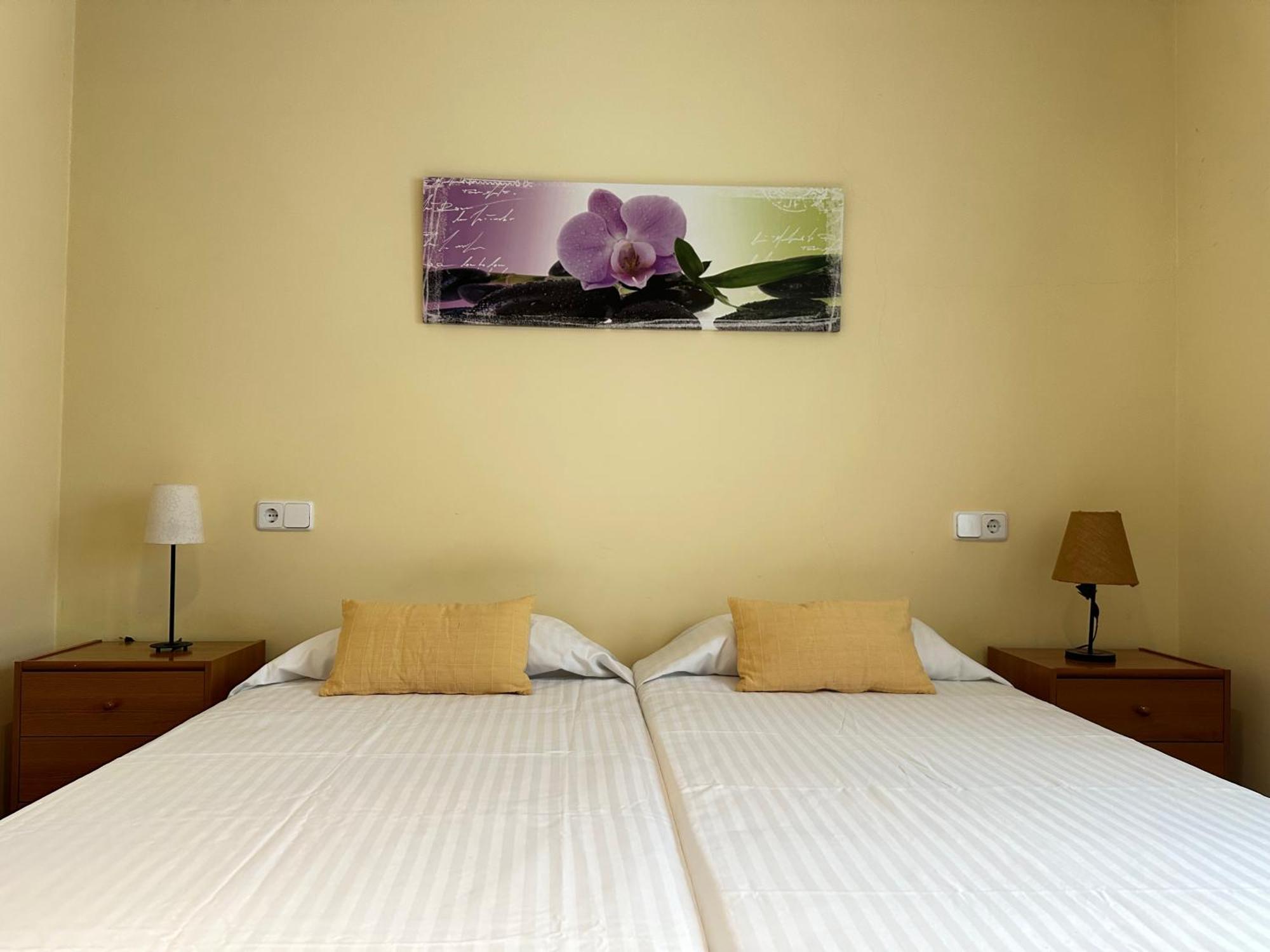 Agi Llotja Plazza Daire Roses Dış mekan fotoğraf