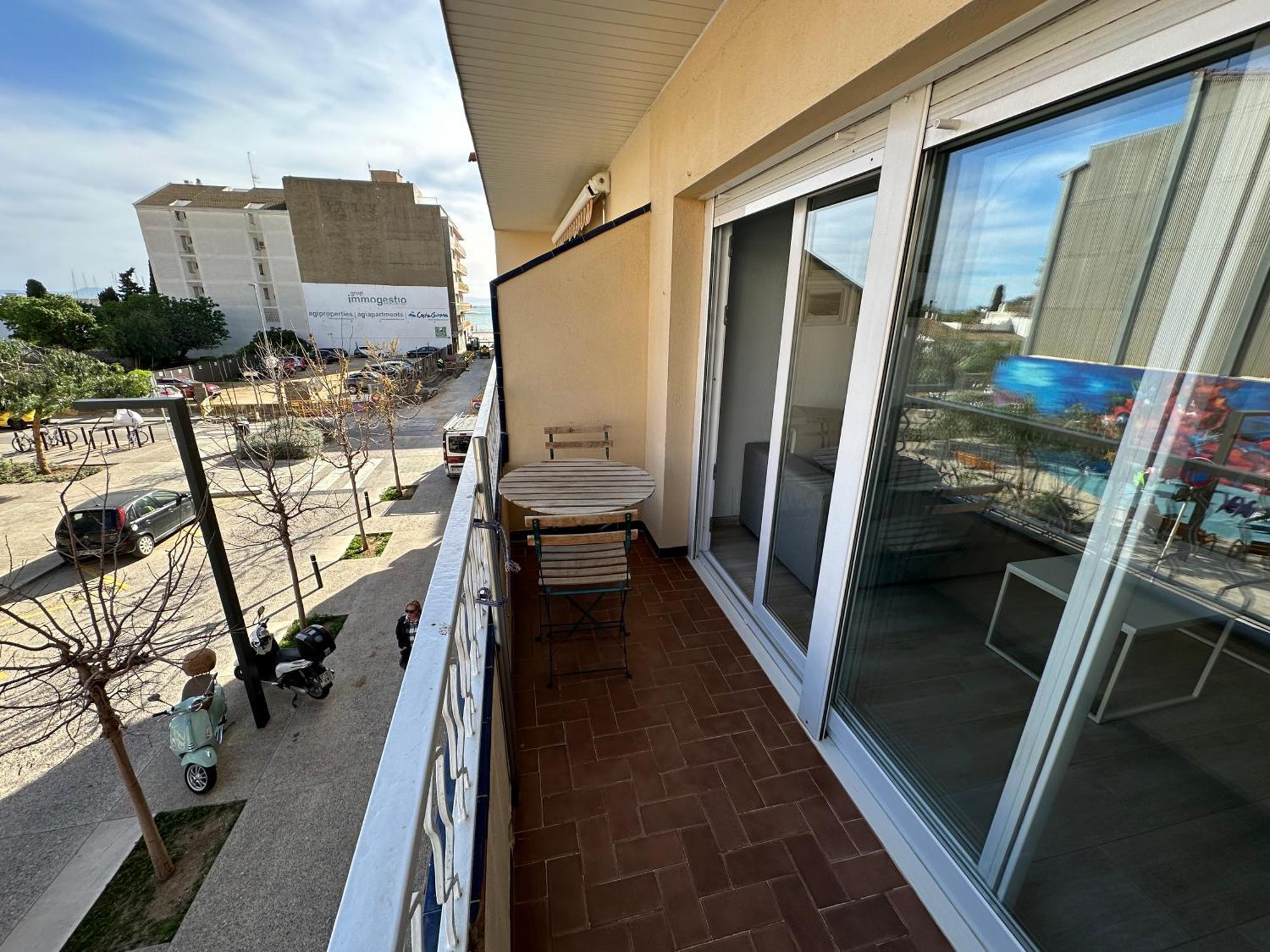 Agi Llotja Plazza Daire Roses Dış mekan fotoğraf
